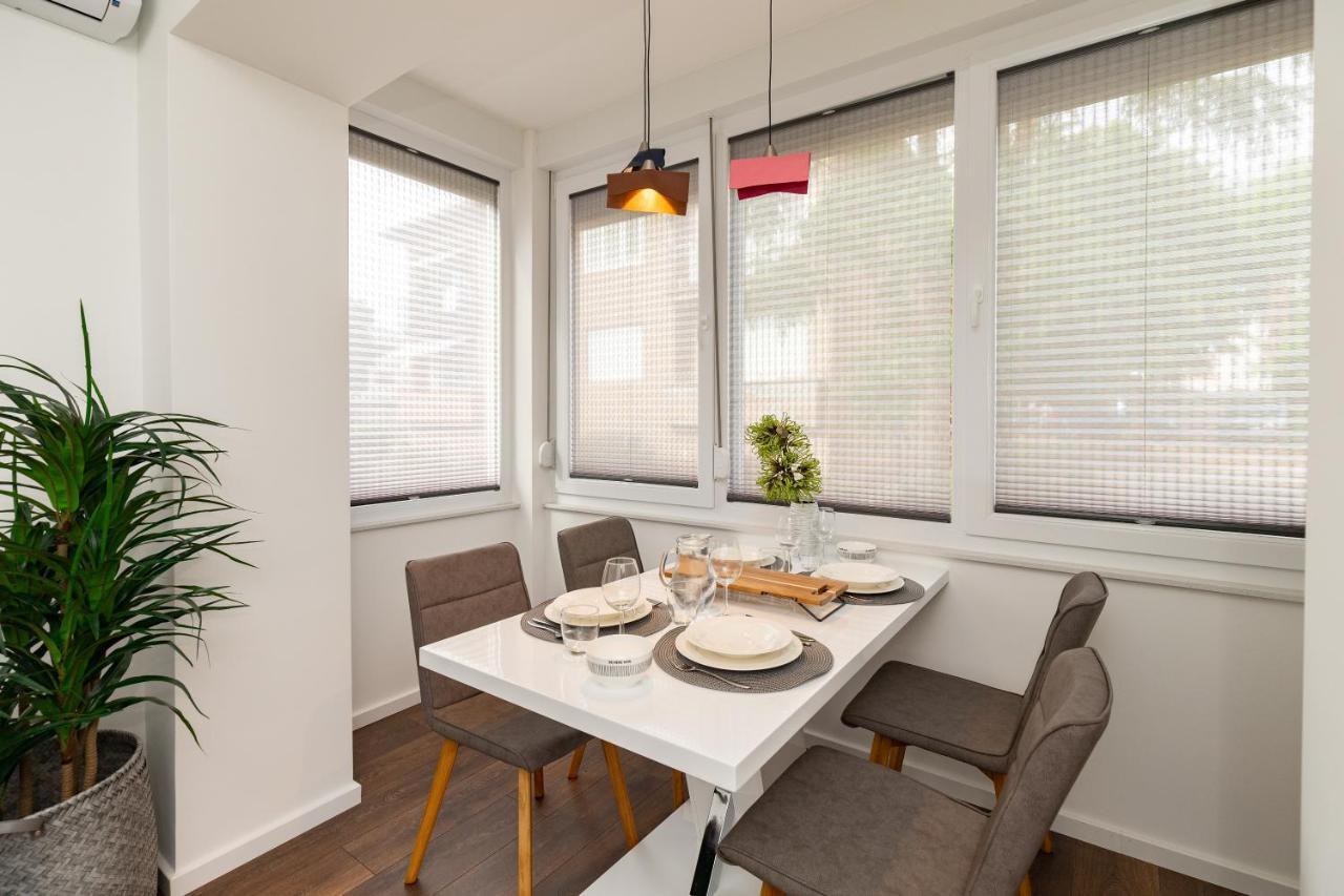 Sunset Apartment *